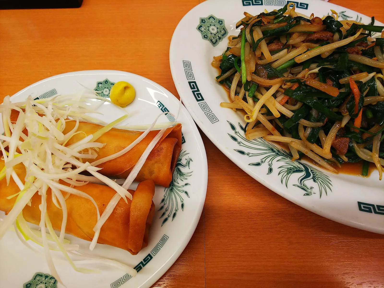 日高屋 渋谷宮下公園前店 · 6
